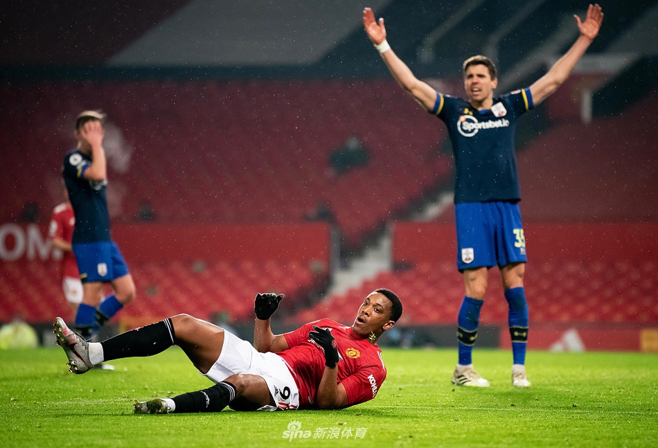 نقاط الاتحاد في الدوري السعوديتحليل شامل لأداء الفريق في الموسم الحالي