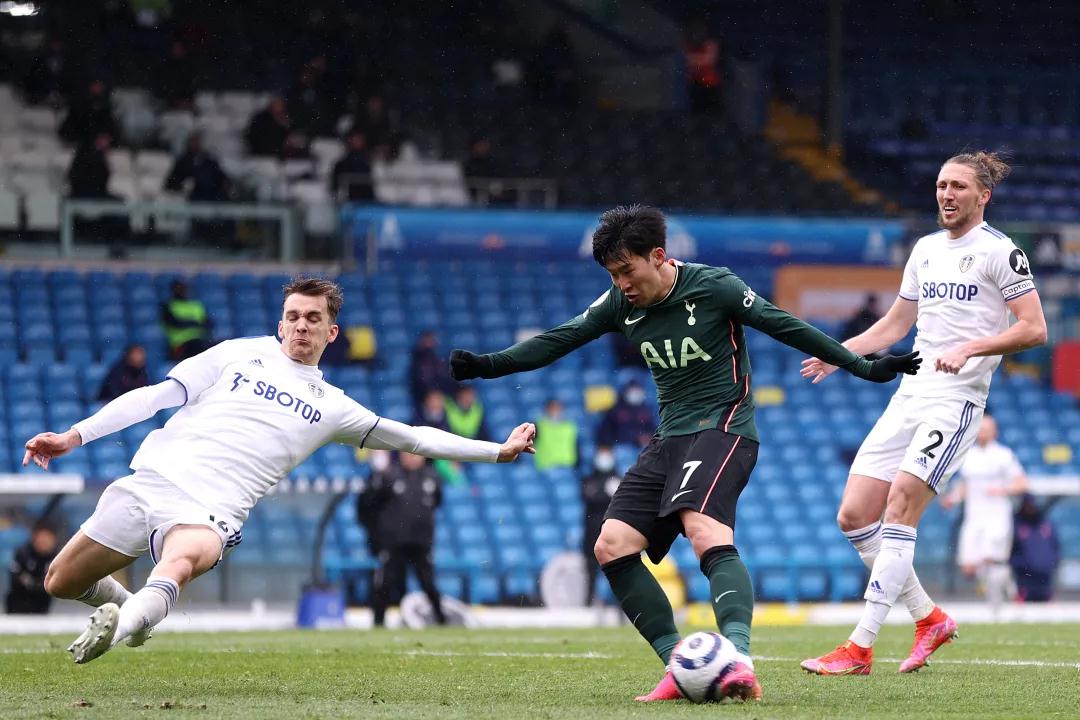 ملخص مباراة ليفربول وآرسنال اليومصراع العمالقة في الدوري الإنجليزي