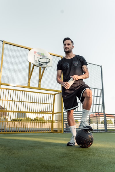 لعبهعمانوالبحرينبثمباشردليلكالشامللمتابعةالمباراةأونلاين